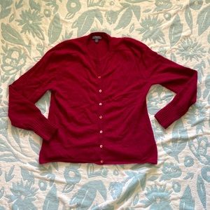 Size Large Classiques Entier 100% Cashmere Red button up cardigan